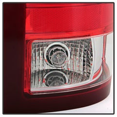 GMC Sierra 1500 07-13  2500HD/3500HD 07-14 (does not fit 3500HD Dually Models) Driver Side Tail lights -OEM Left