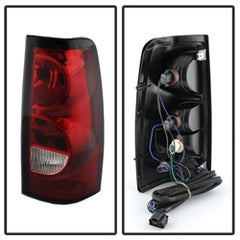 Chevy Silverado 1500-2500-3500 03-06 and 2007 Silverado Classic ( Does Not Fit Stepside ) OEM Tail Light - OEM (Passenger Side)